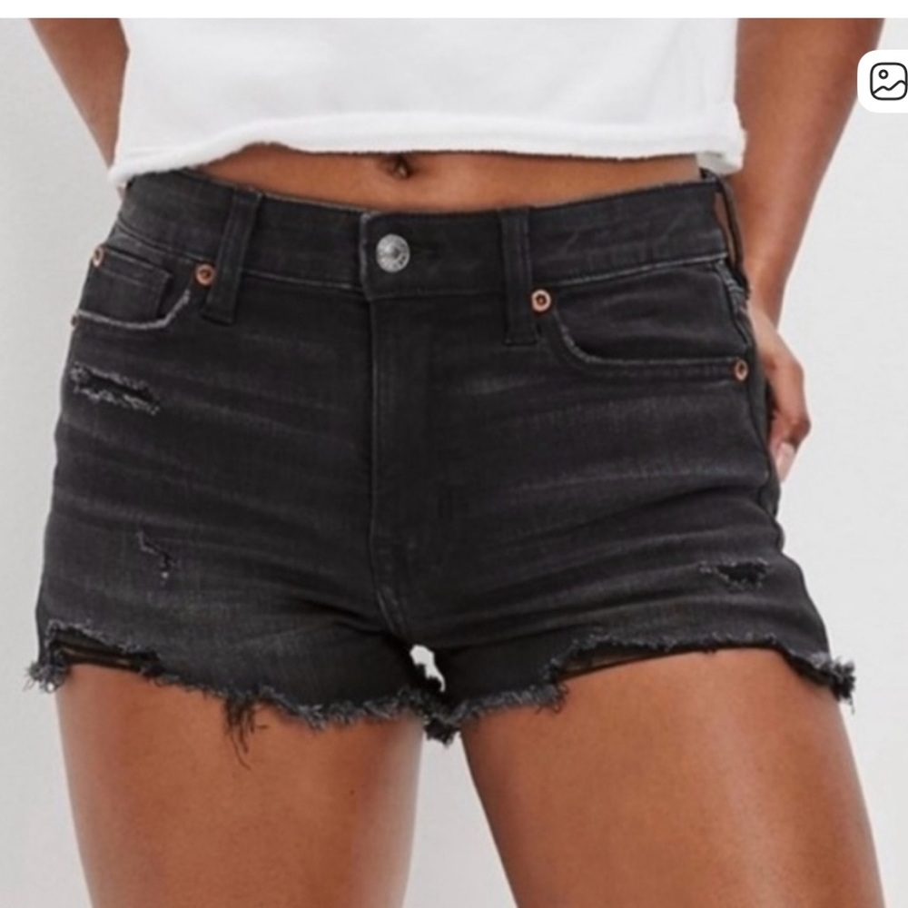 AEO high rise shorties Black Distressed Denim Shorts